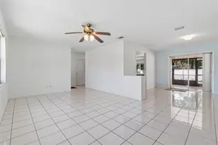 2505 Linden Tree St, Seffner, FL 33584 - Photo 15