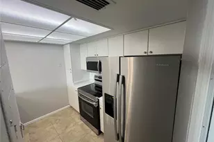 2620 Cove Cay Dr, Clearwater, FL 33760 - Photo 5