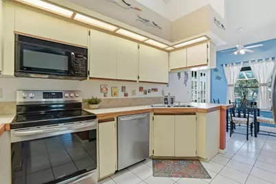 846 Centerwood Drive, Tarpon Springs, FL 34688 - Photo 19