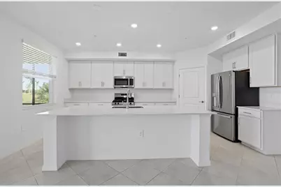 19215 Cherrystone Way #104, Lakewood Ranch, FL 34211 - Photo 3
