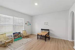 31537 Earn Dr, Wesley Chapel, FL 33545 - Photo 31