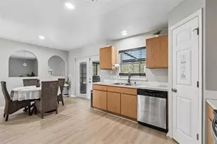 31537 Earn Dr, Wesley Chapel, FL 33545 - Photo 7