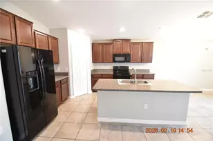 9610 Sage Creek Dr, Sun City Center, FL 33573 - Photo 11