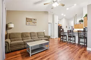 719 Somerstone Dr, Valrico, FL 33594 - Photo 11