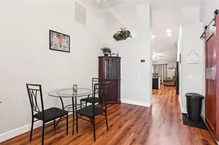 719 Somerstone Dr, Valrico, FL 33594 - Photo 7