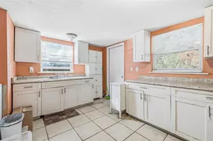 8418 N 9th St, Tampa, FL 33604 - Photo 9