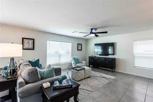 12172 Lily Magnolia Ln, Riverview, FL 33569 - Photo 13