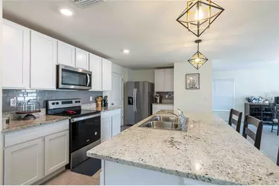 12172 Lily Magnolia Lane, Riverview, FL 33569 - Photo 9