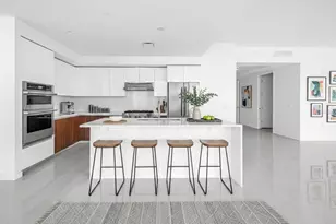 400 Central Ave, Saint Petersburg, FL 33701 - Photo 13