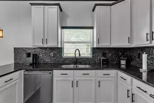 3202 Magnolia Garden Dr, Plant City, FL 33567 - Photo 19