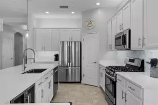 5210 Covesound Way, Apollo Beach, FL 33572 - Photo 17
