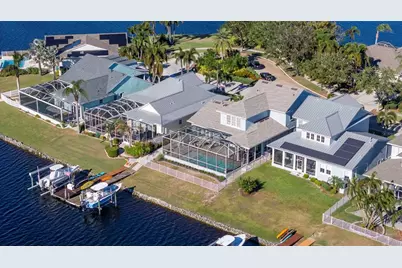 5210 Covesound Way, Apollo Beach, FL 33572 - Photo 77