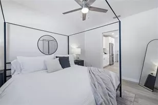 1027 27th Ave S, Saint Petersburg, FL 33705 - Photo 23