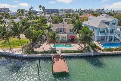 14071 N Bayshore Drive, Madeira Beach, FL 33708 - Photo 35