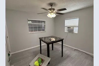 1798 New Hampshire Avenue NE, Saint Petersburg, FL 33703 - Photo 15