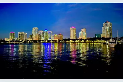 1798 New Hampshire Avenue NE, Saint Petersburg, FL 33703 - Photo 29