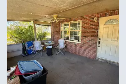 1798 New Hampshire Avenue NE, Saint Petersburg, FL 33703 - Photo 7