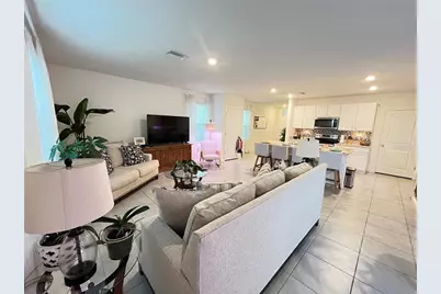 17032 Oval Rum Drive, Wimauma, FL 33598 - Photo 13