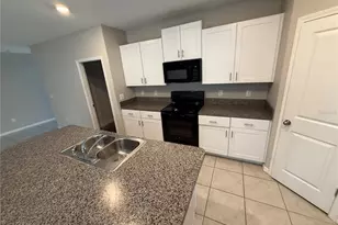 12016 MIracle Mile Dr, Riverview, FL 33578 - Photo 3