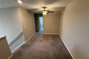 12016 MIracle Mile Dr, Riverview, FL 33578 - Photo 7