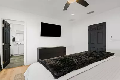 10016 Ridge Rd, Seminole, FL 33772 - Photo 19