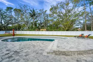 10016 Ridge Rd, Seminole, FL 33772 - Photo 27