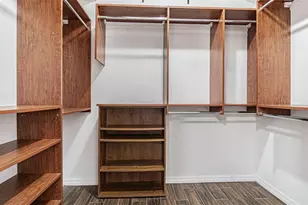 8925 Southbay Dr, Tampa, FL 33615 - Photo 29