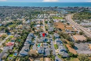 11722 Currie Ln, Largo, FL 33774 - Photo 39