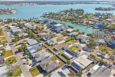 16006 Redington Drive, Redington Beach, FL 33708 - Photo 31