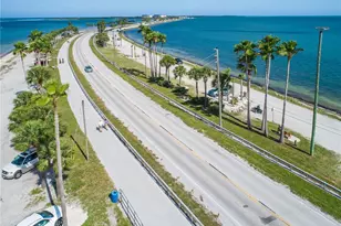 1420 Bayshore Blvd, Dunedin, FL 34698 - Photo 25