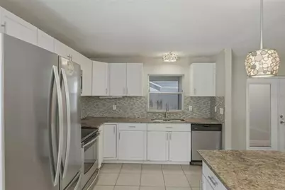 5760 71st Street N, Saint Petersburg, FL 33709 - Photo 5