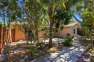 5760 71st St N, Saint Petersburg, FL 33709 - Photo 23