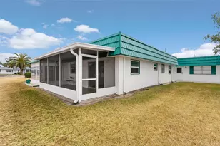 205 Kings Blvd, Sun City Center, FL 33573 - Photo 25