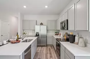 32479 Welling Blade Loop, Wesley Chapel, FL 33545 - Photo 13