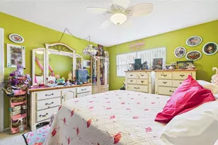 11117 Pembridge Ct, Port Richey, FL 34668 - Photo 17