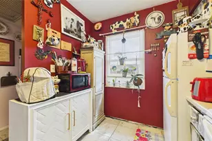 11117 Pembridge Ct, Port Richey, FL 34668 - Photo 7