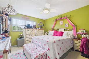 11117 Pembridge Ct, Port Richey, FL 34668 - Photo 13