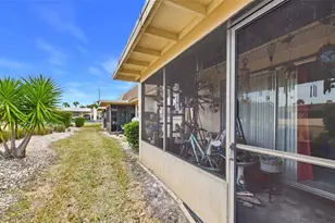 11117 Pembridge Ct, Port Richey, FL 34668 - Photo 25