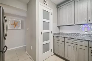 5557 Sea Forest Dr, New Port Richey, FL 34652 - Photo 9