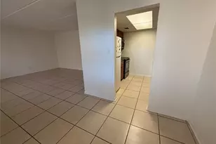 4725 Joseph Ct, Tampa, FL 33614 - Photo 7