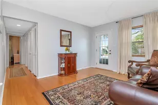 953 Cedarwood Ave, Dunedin, FL 34698 - Photo 7