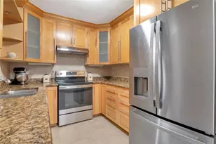 953 Cedarwood Ave, Dunedin, FL 34698 - Photo 13