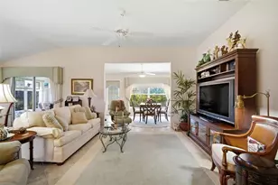 2132 Grantham Greens Dr, Sun City Center, FL 33573 - Photo 7