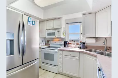 19450 Gulf Boulevard #701, Indian Shores, FL 33785 - Photo 37