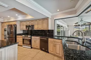 4304 Saltwater Blvd, Tampa, FL 33615 - Photo 9