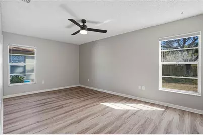 1945 Oak Street, Clearwater, FL 33760 - Photo 17