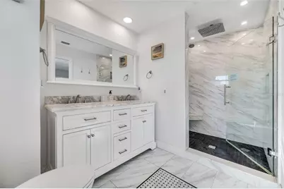 4622 Bay Crest Drive, Tampa, FL 33615 - Photo 19