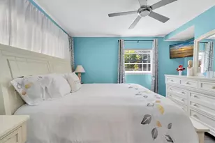 2534 Mineola Dr S, Largo, FL 33770 - Photo 25