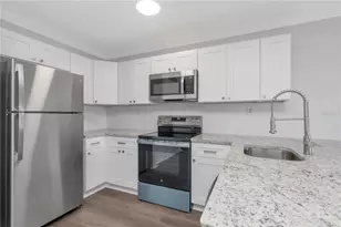 2424 W Tampa Bay Blvd, Tampa, FL 33607 - Photo 5