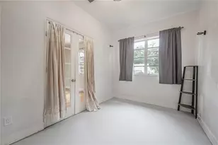 325 W Rio Vista Ct, Tampa, FL 33604 - Photo 11